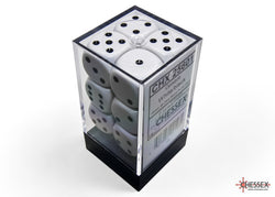 Chessex CHX25601 Opaque 16mm White/black D6 12-Dice display