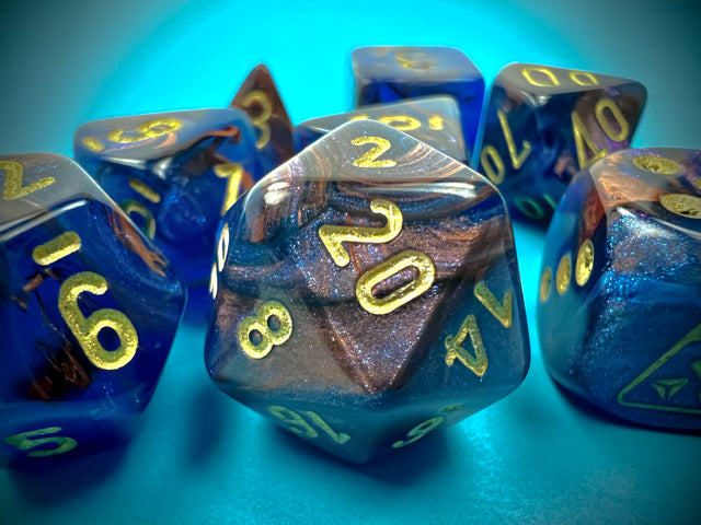 Chessex CHX30055 Lustrous Azurite/gold Polyhedral 7-Dice Set