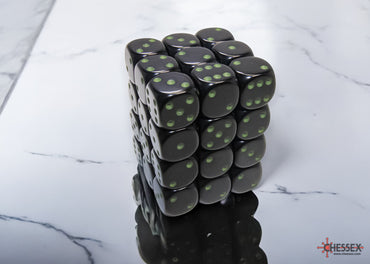 Chessex CHX25858 Opaque 12mm Black/green D6 36-Dice display