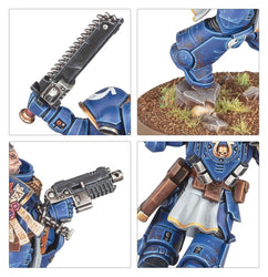 Warhammer 40,000: Space Marines - Liutenant Titus (Warhammer 40,000  Commemorative Series)