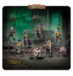 Warhammer Necromunda: Escher Gang Matriarchs & Phyrr Cats